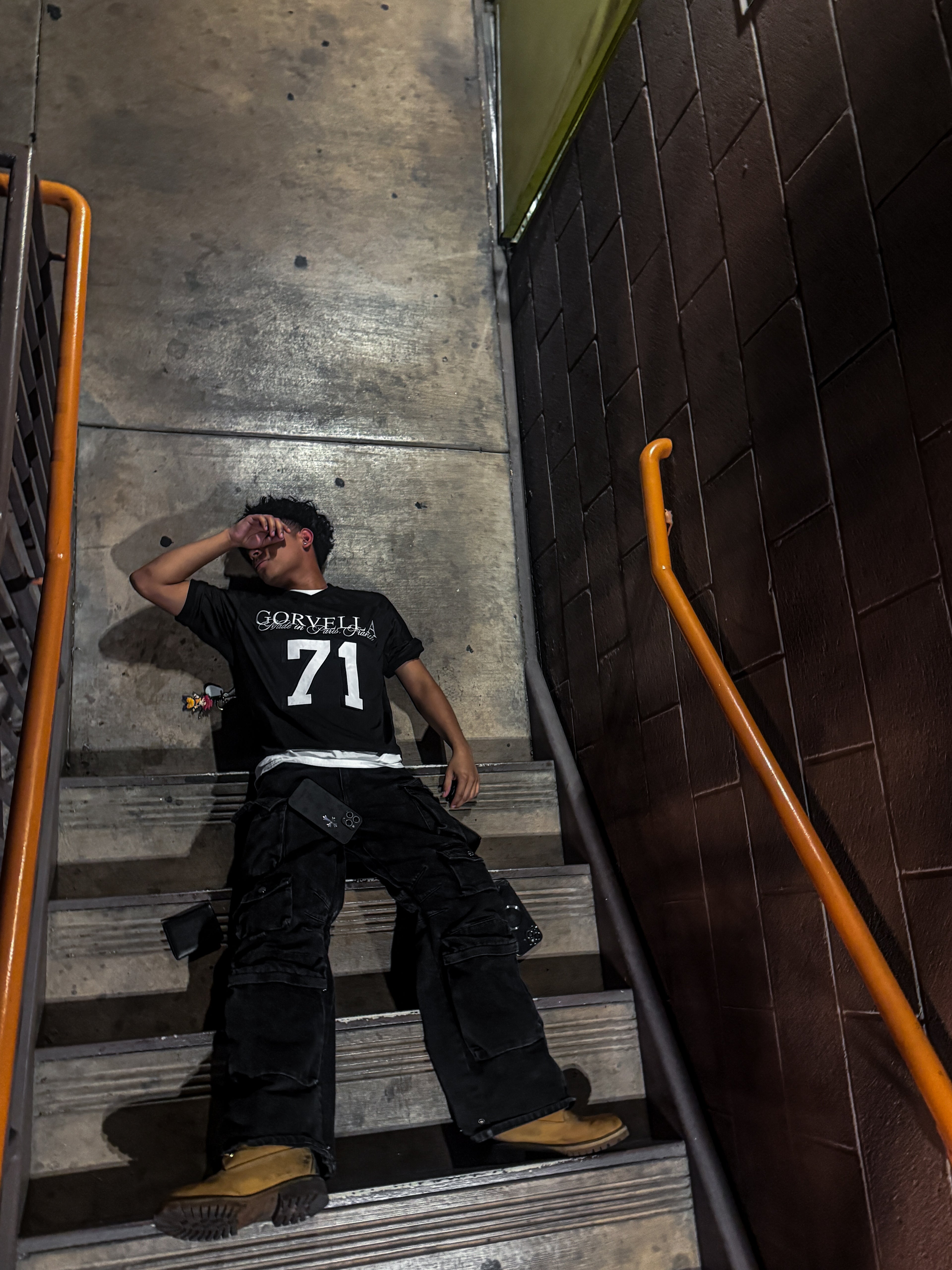 BLACK SPINE JERSEY