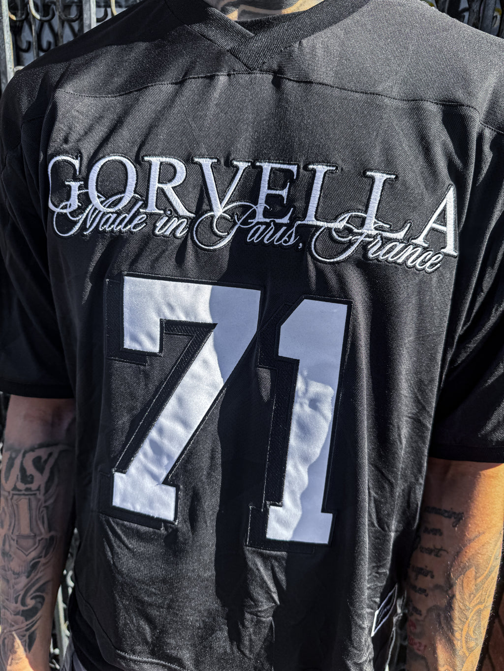 BLACK SPINE JERSEY