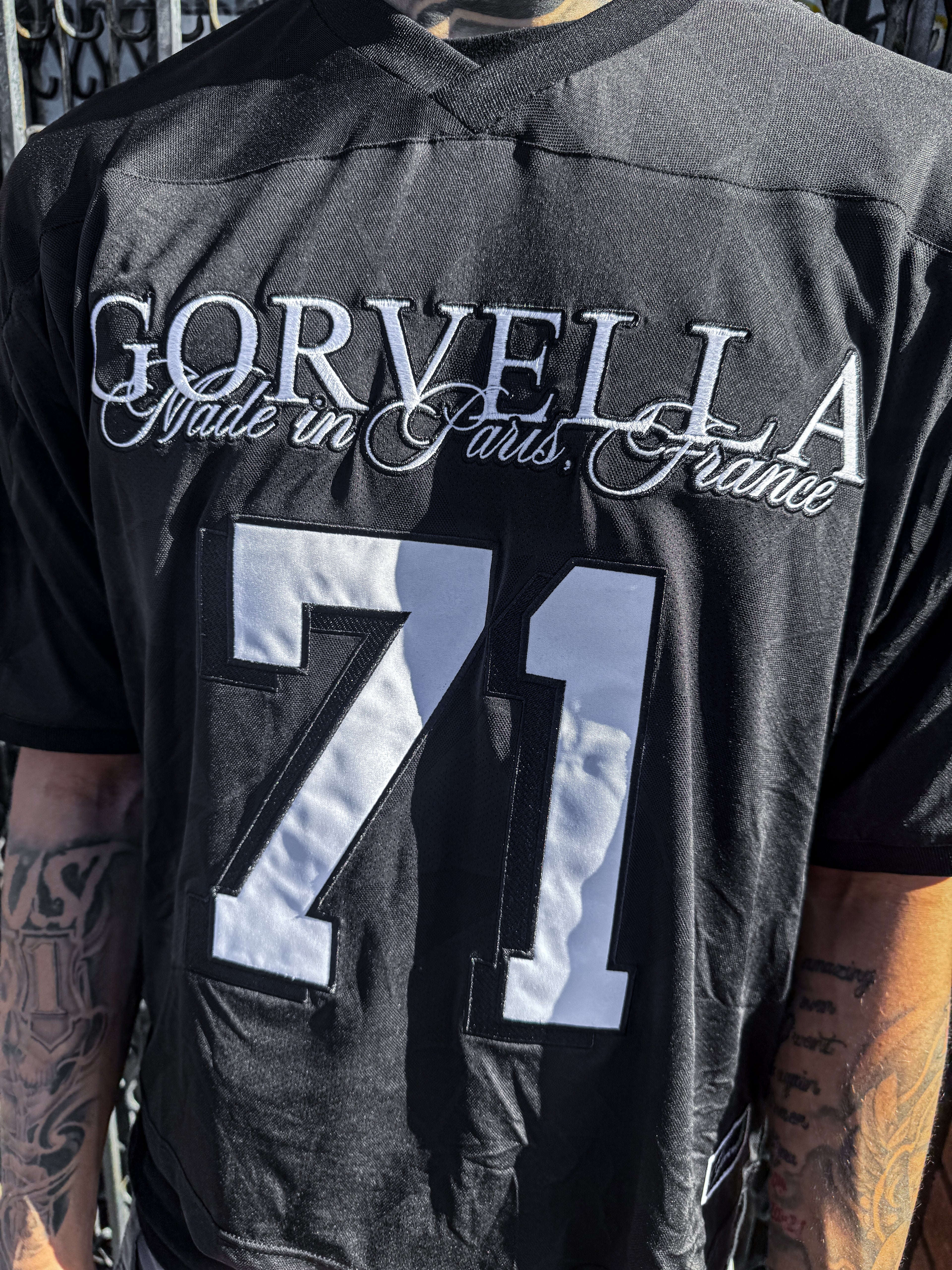 BLACK SPINE JERSEY